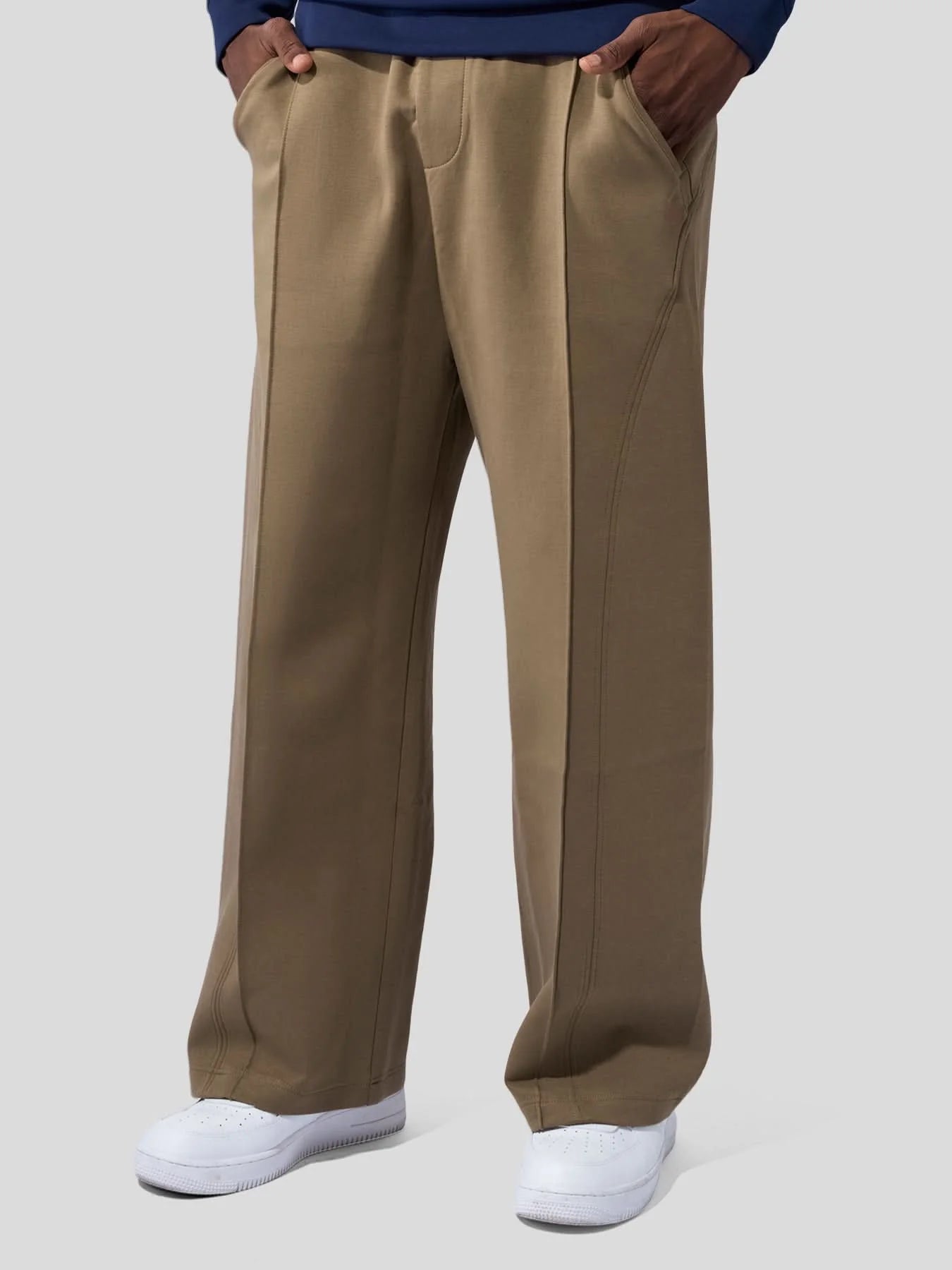 Lightweight Straight Pants - Camel Brown