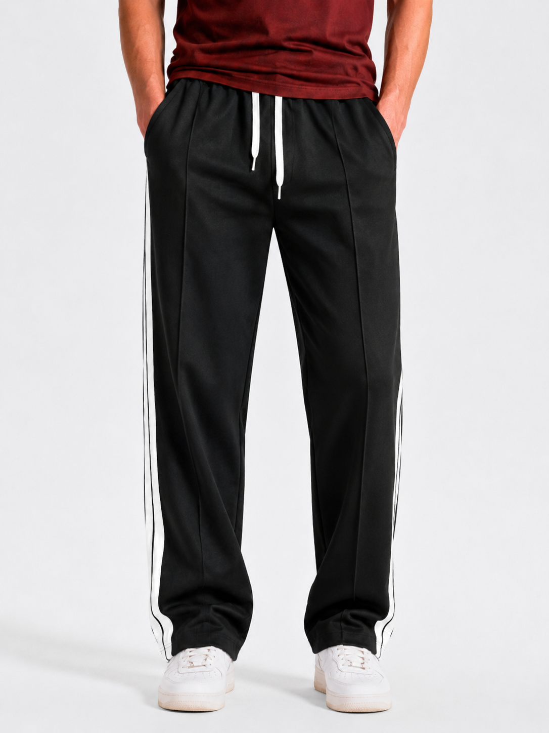 Relaxed Jogger - Black