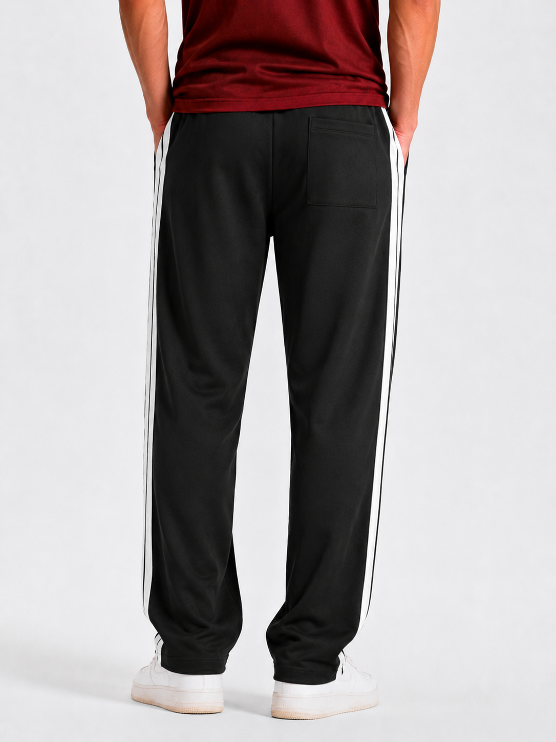 Relaxed Jogger - Black